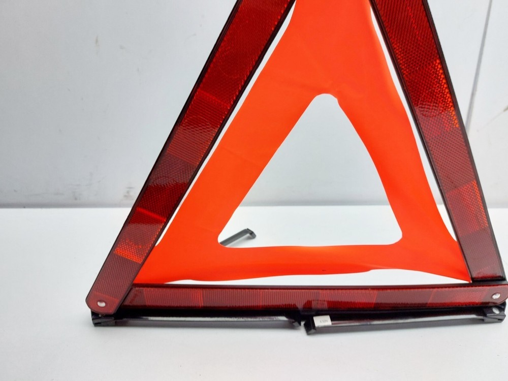 INFINITI EX30D HAZARD WARNING TRIANGLE 2012