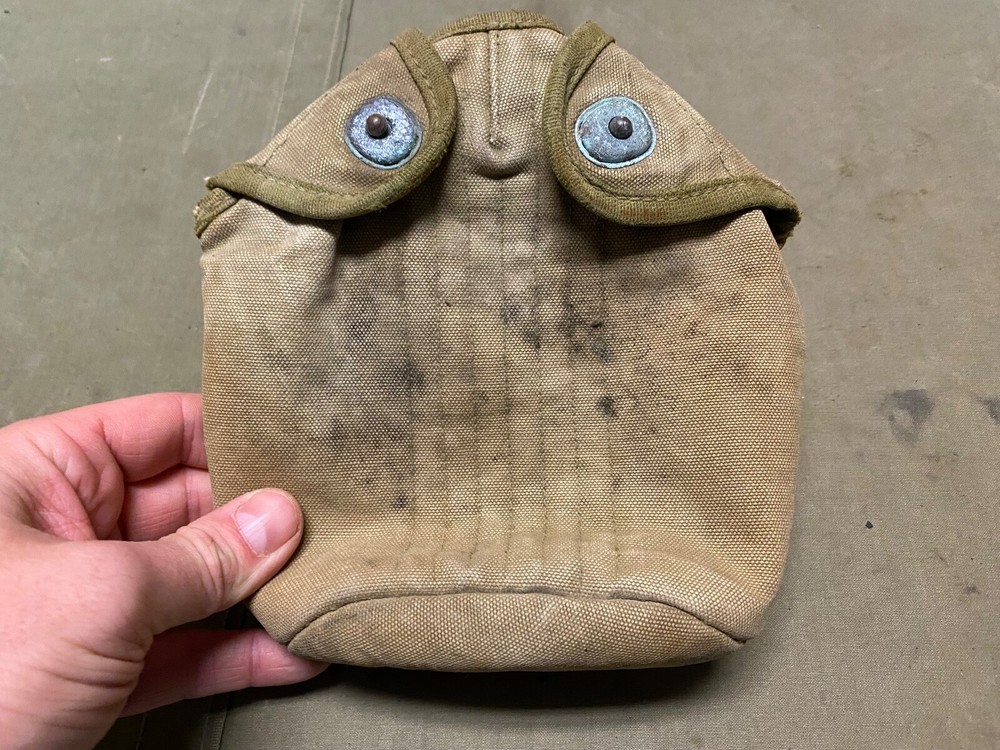 ORIGINAL WWII US ARMY M1942 CANTEEN CARRIER COVER