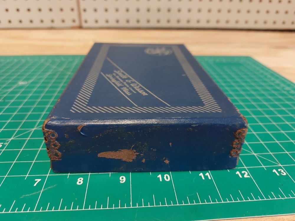 Smith & Wesson Blue Box 7.5 X 4.75”