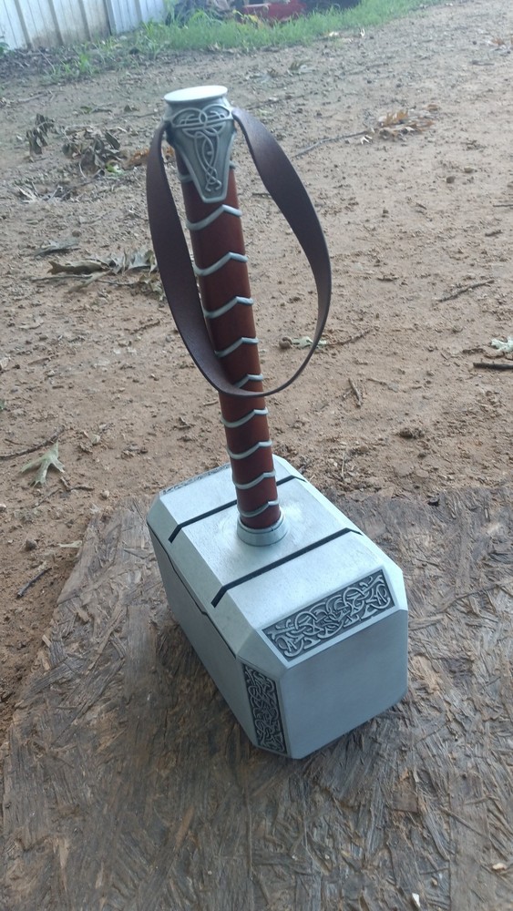 thor hammer metal 8 pound leather handle