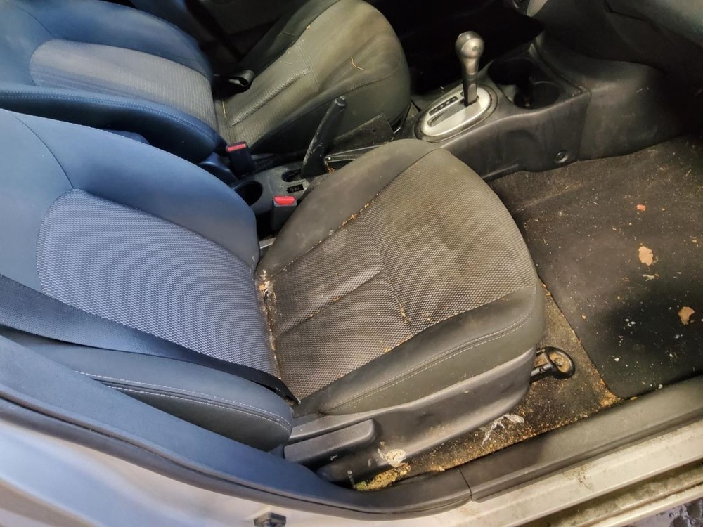 VERSA 2016 Battery Tray 546624