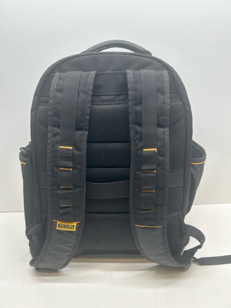 DEWALT BACKPACK (P28016881)