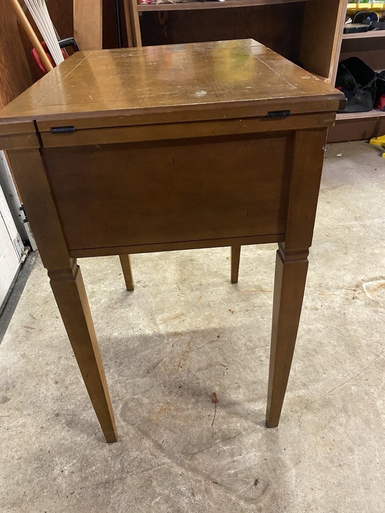 Singer Tuck Away Sewing Machine Table