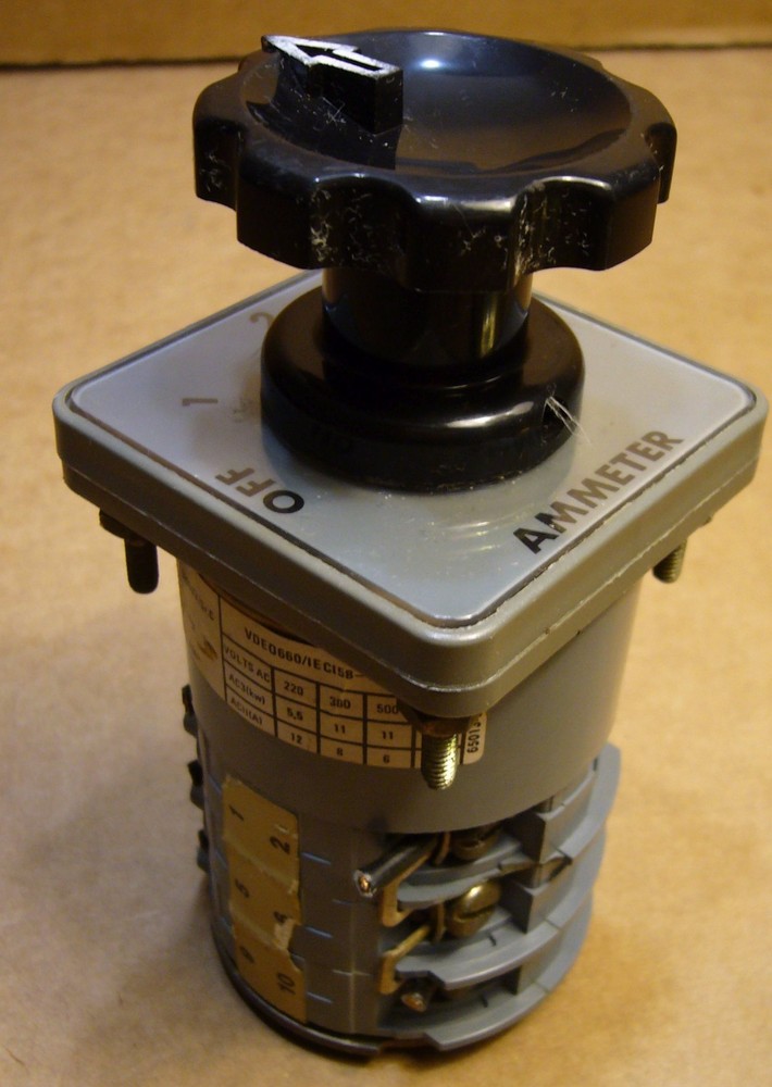 Square D Switchboard 3-Phase Ammeter Switch ZE6129AK1 4-Position Maintained