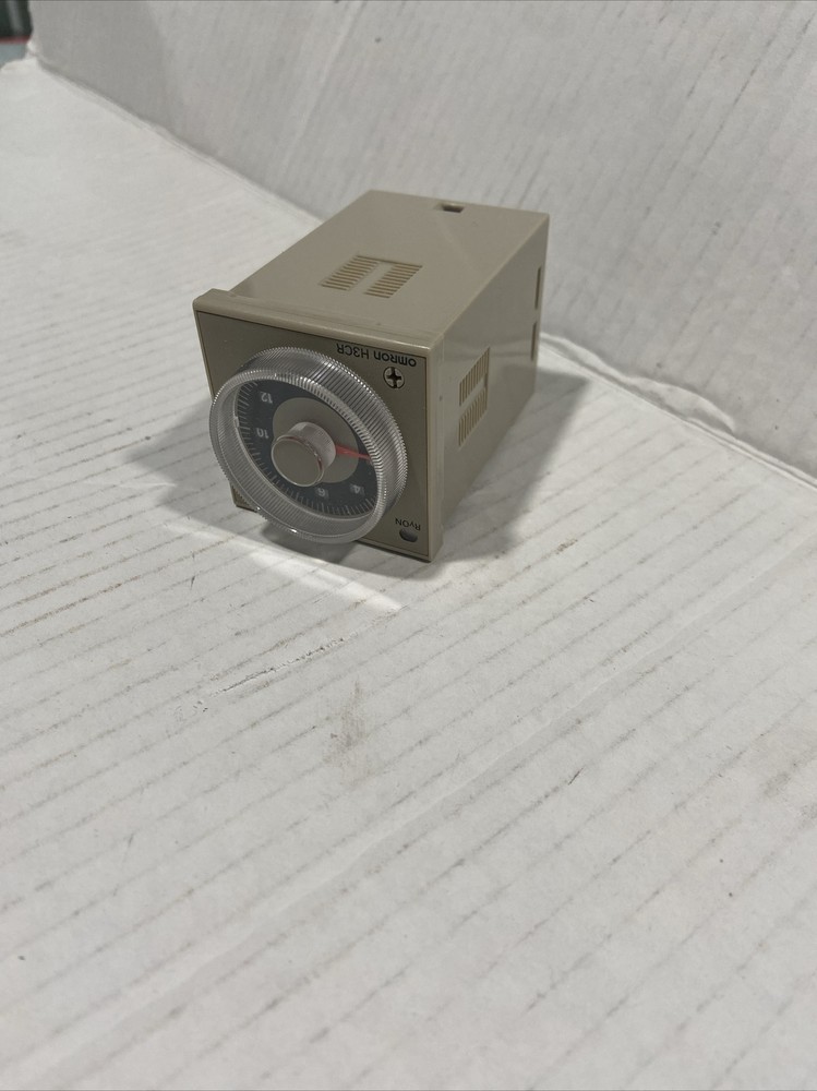 Omron H3CR-H8L 100-120 VAC, Relay Time Range Second