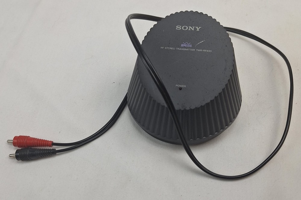 Sony Wireless RF Stereo Transmitter TMR-RF930 No Power Adapter Untested