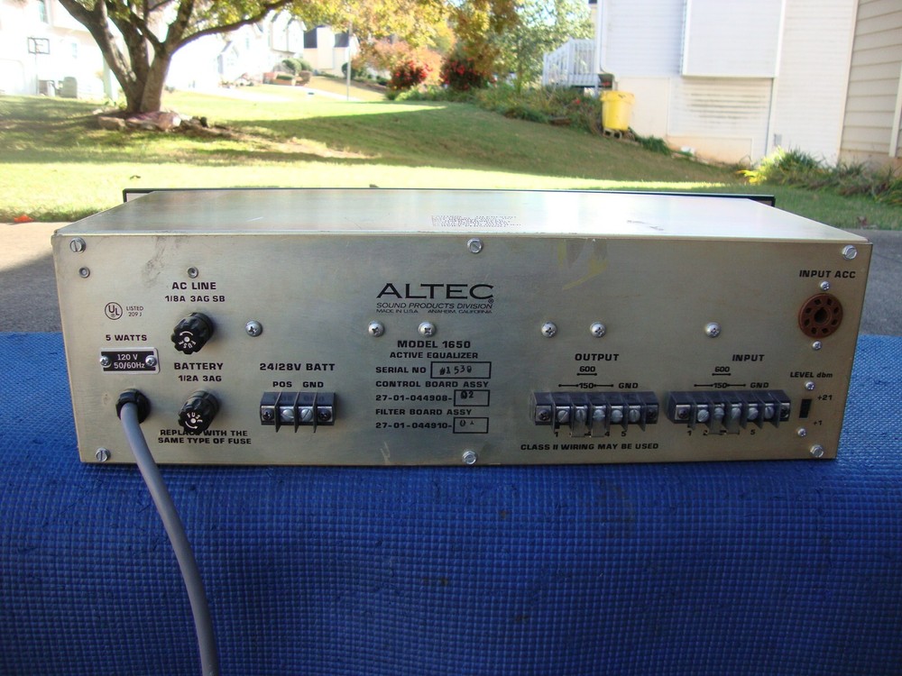 1(x) ALTEC model 1650 1/3 Octave Active Equalizer - Pls Read Ad