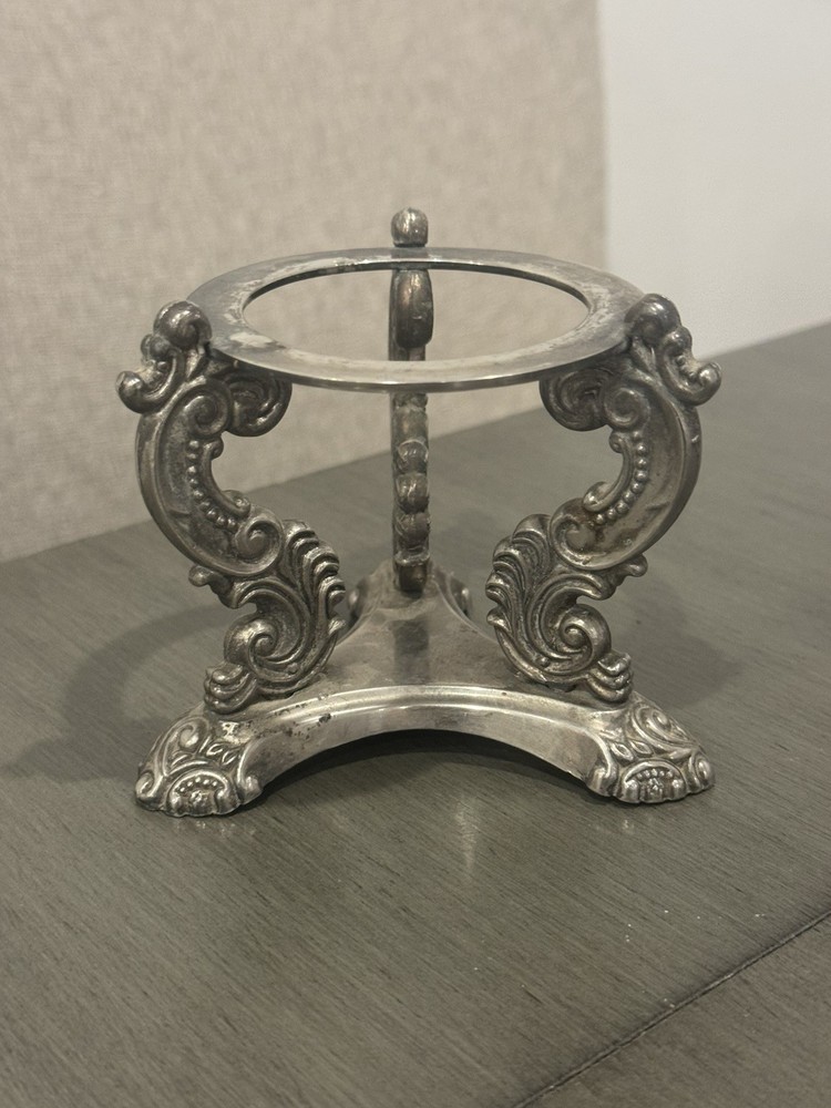 Vintage Godinger Silver Plated Orb Stand: Ornate Metal Display