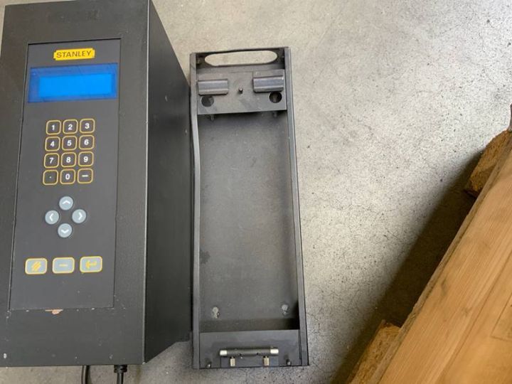 Stanley 21A100301 - Torque controller with wrench