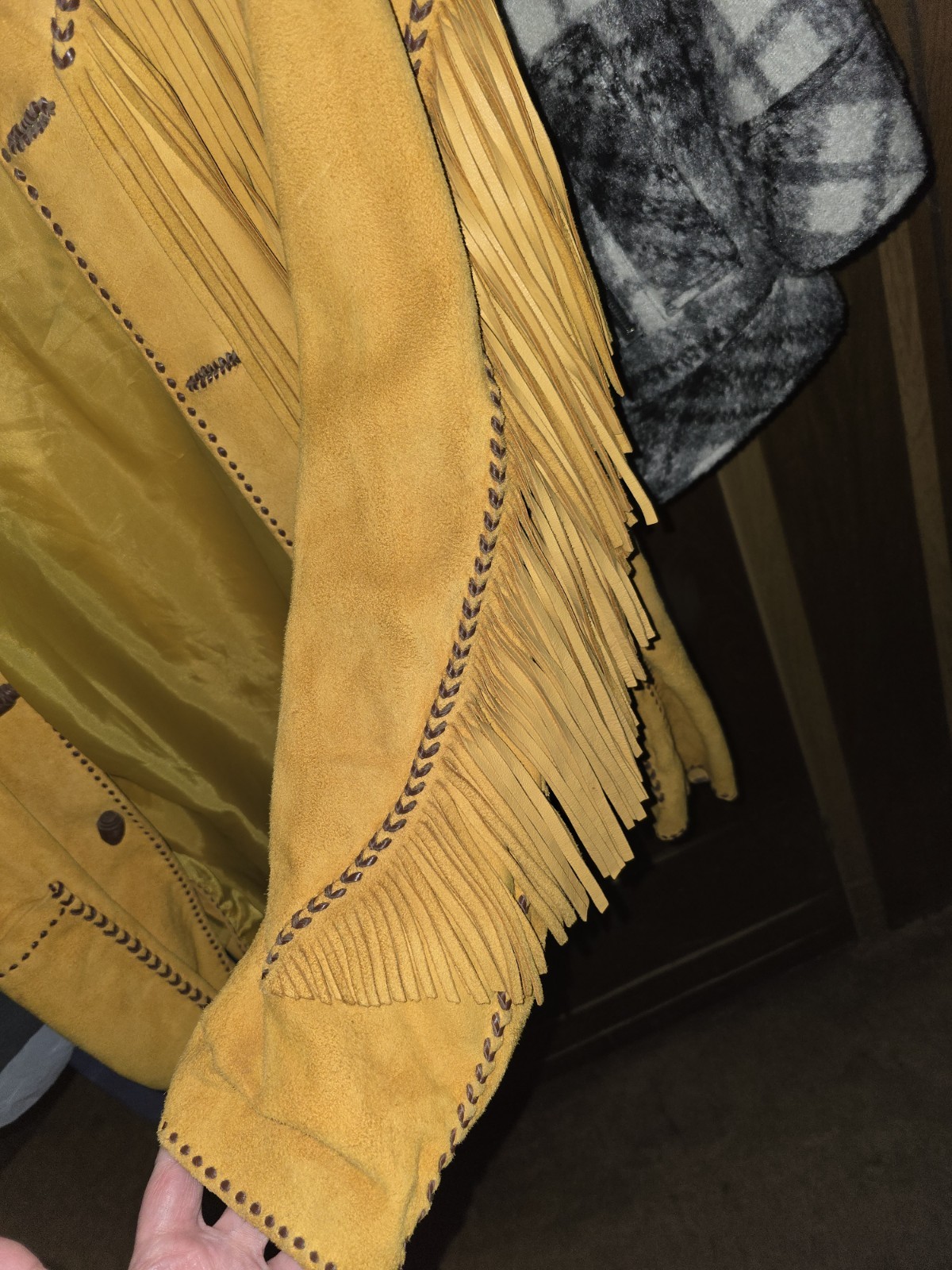 2xl Handmade Vintage Native Deerskin Fringed Jacket