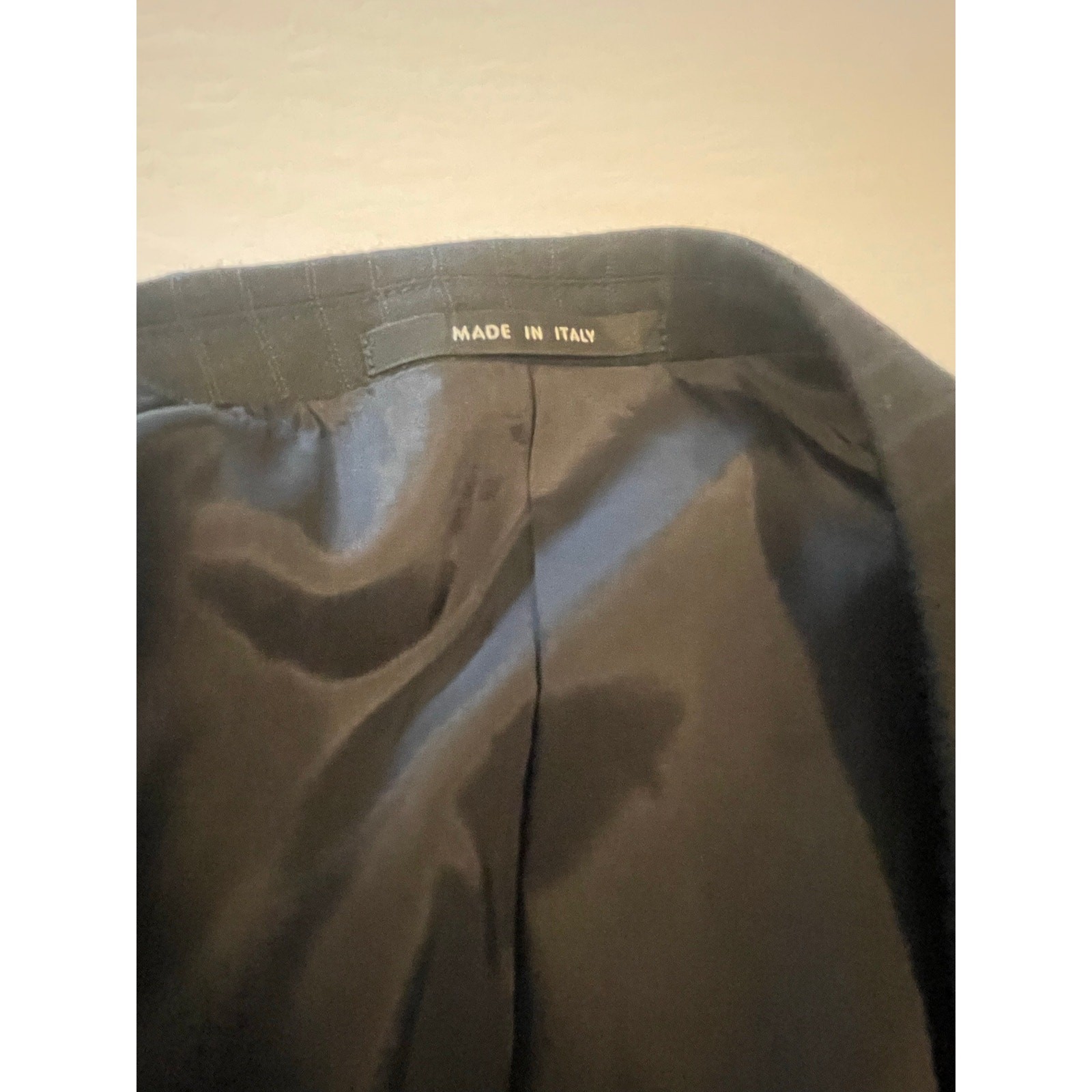 EUC: Armani Collezioni Men's Wool Suit Size 42 R