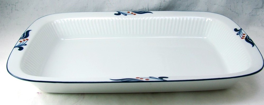 Dansk Bistro Japan MARIBO Large Rectangular Baker 14 7/8"