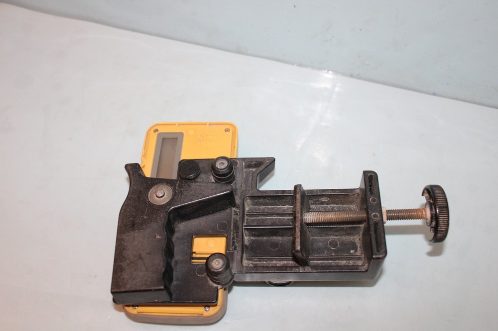 Topcon LS-50B Laser Level Detector Sensor Eye Receiver with Bracket