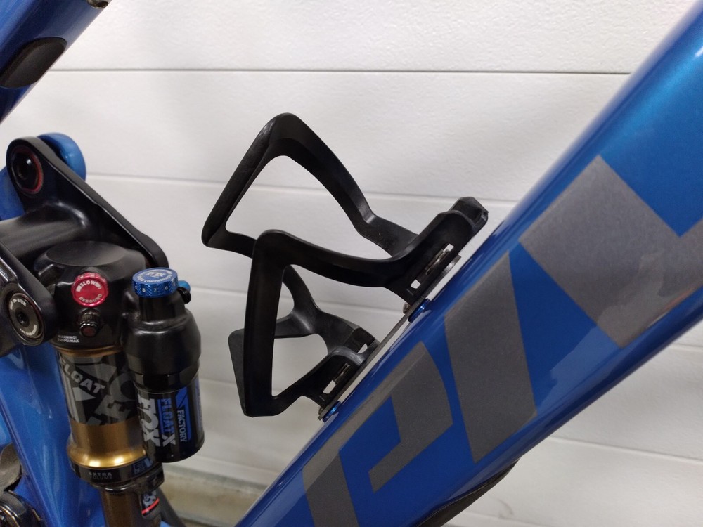 Waterbottle cage position extender, Relocation Clearance Bracket for suspension