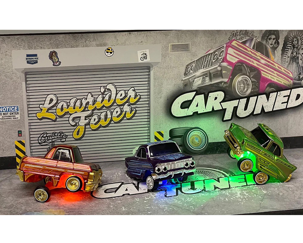 Car Tuned 1:64 Lowriders SHOW GLOW 2026 Series 2 Set Of 8 – SEALED SET OF 8