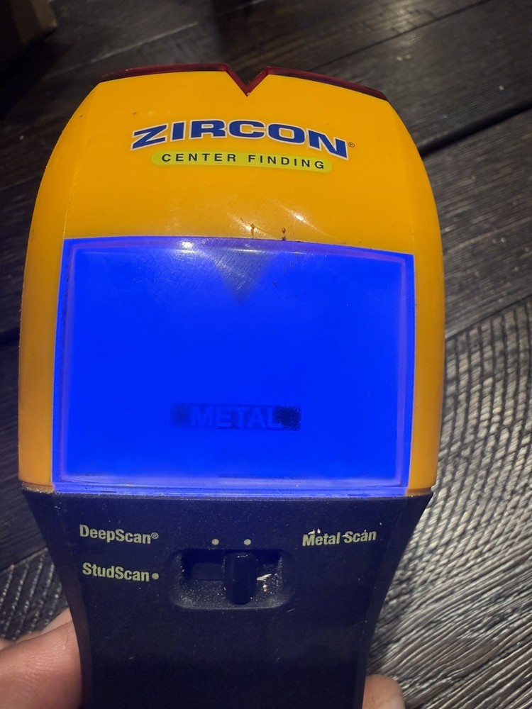 Zircon StudSensor HD70 Stud Finder Multiscanner Center Finding - C