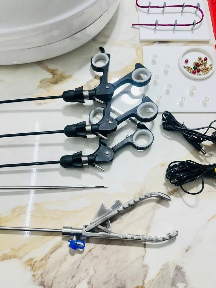 Laparoscopic Endotrainer Simulator Box Camera Training Instruments set Kit 14pc