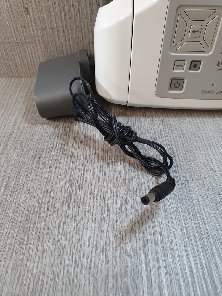 SMART LCD PROJECTOR SMART DOCUMENT CAMERA 450 Grade C ED3005