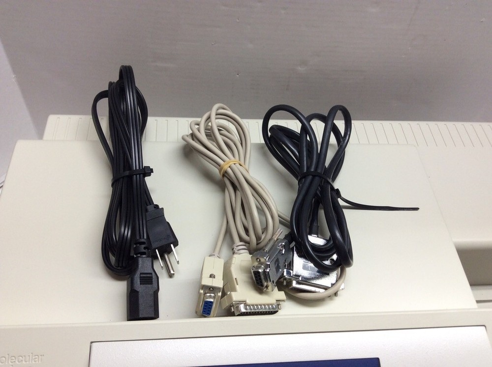 Molecular Devices SpectraMax 190 Microplate Spectrophotometer