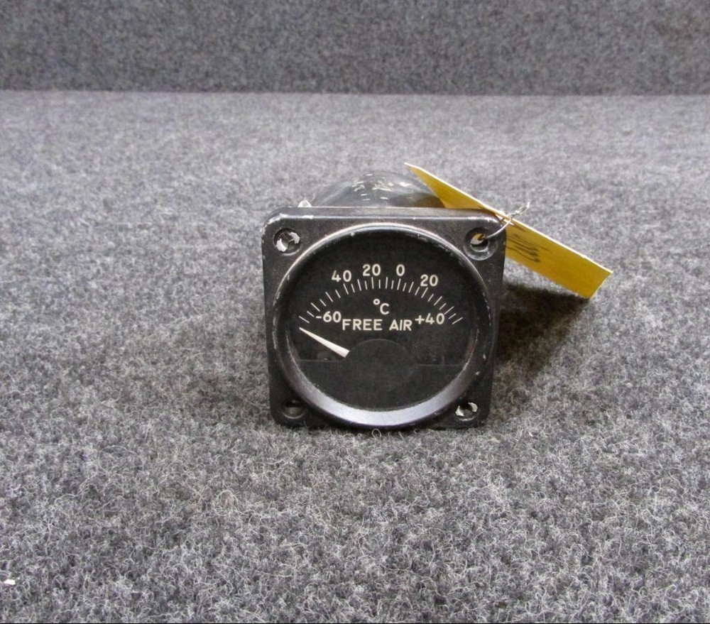 47B38P Lewis Engine Temperature Free Air Indicator