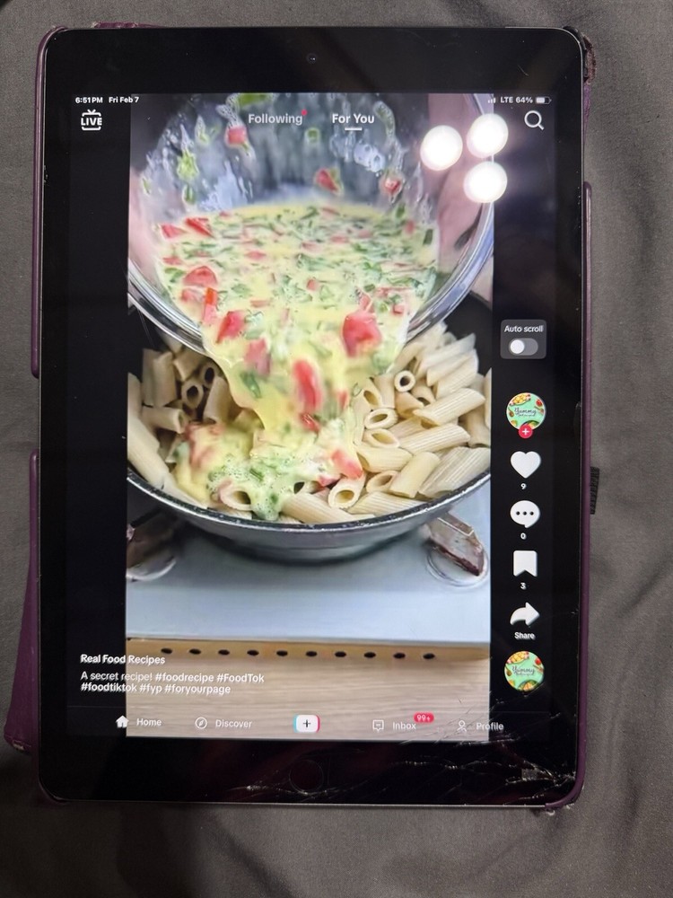 iPad Series 9