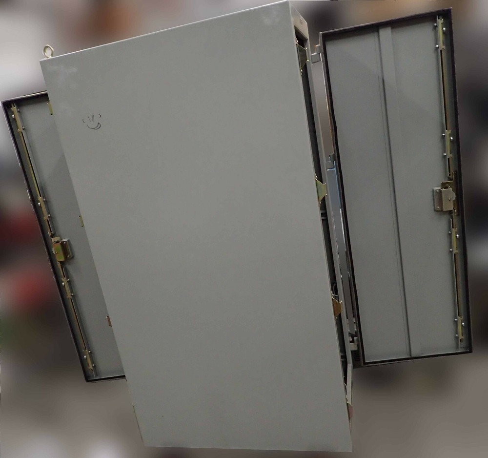 COMPLETE MINT CONDITION HARRIS RF1130AH 1kW SOLID STATE RF RADIO TRANSMITTER!