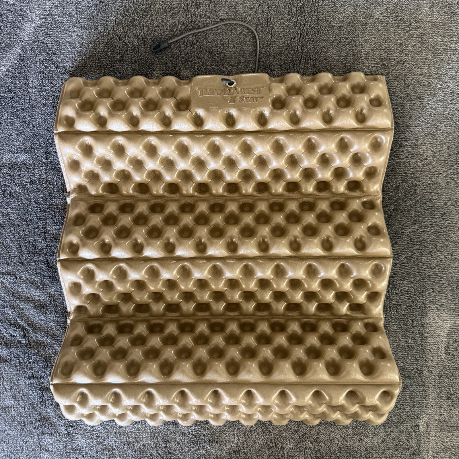 Thermarest Z-Seat Closed-Cell Camping Seat, 13"x16" (Therma-Rest) Coyote, Grey