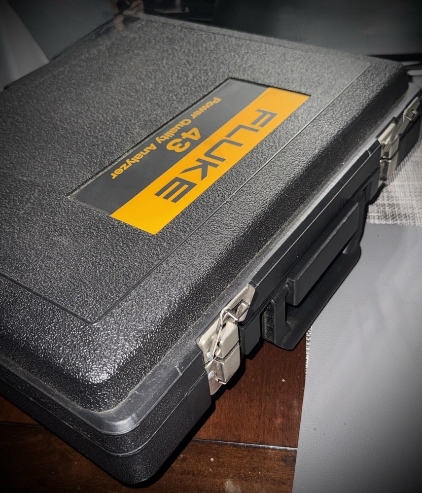 Fluke 43R Power Quality Analyzer Kit