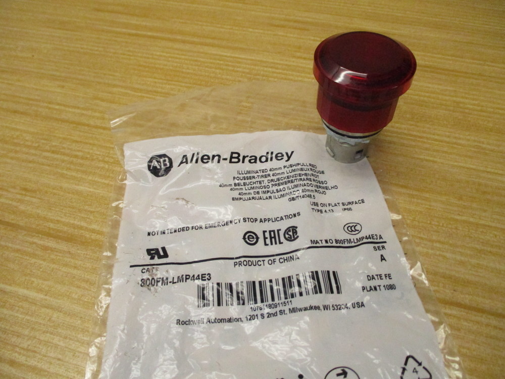 Allen Bradley 800FM-LMP44E3 Push/Pull Button 800FMLMP44E3