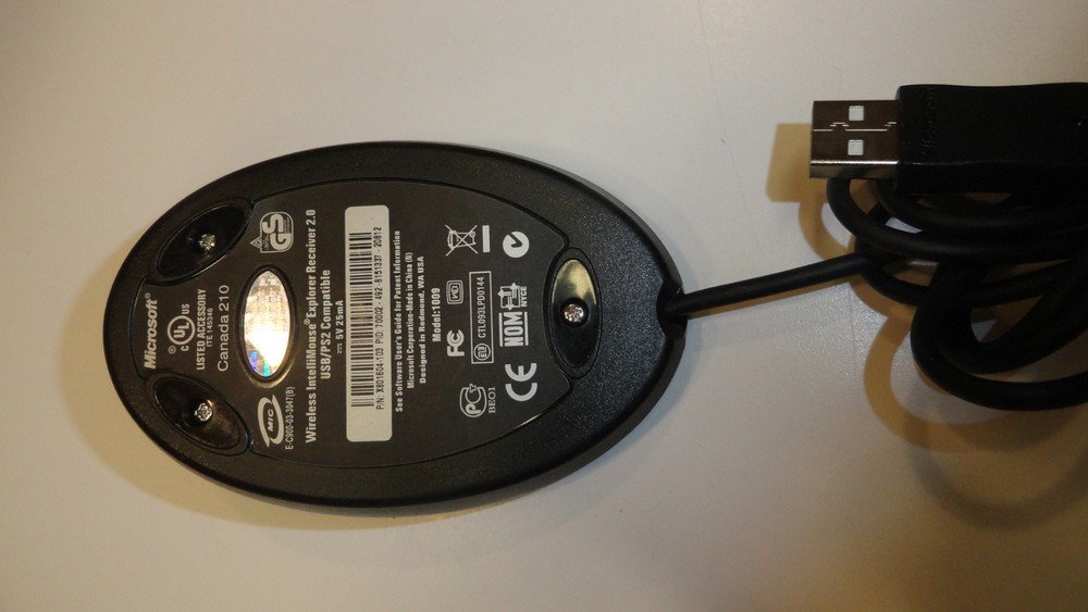 BB3: Microsoft Wireless Optical Mouse 2.0 USB Receiver