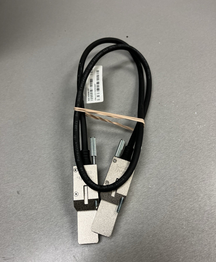 Cisco STACK-T2-1M V01 1 Meter Stacking Cable 800-40806-01