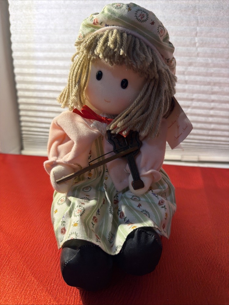 Dolmax Musical Dolls Vintage