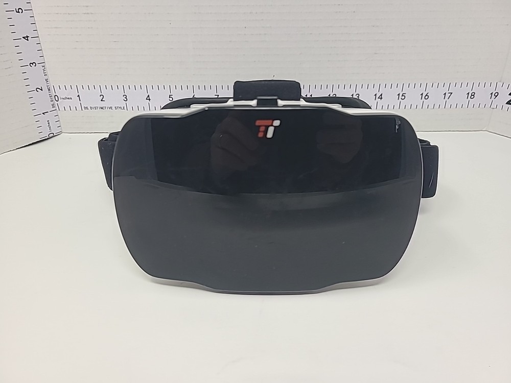 TaoTronics 3D VR Headset Lightweight Virtual Reality Glasses