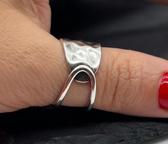 Solid 925 Sterling Silver Wide Hammered Abstract Open Loop Handmade Ring for Her