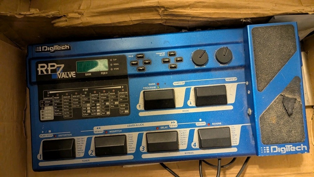 Digitech RP7 Valve Tube Preamp/Multi-Effects Processor