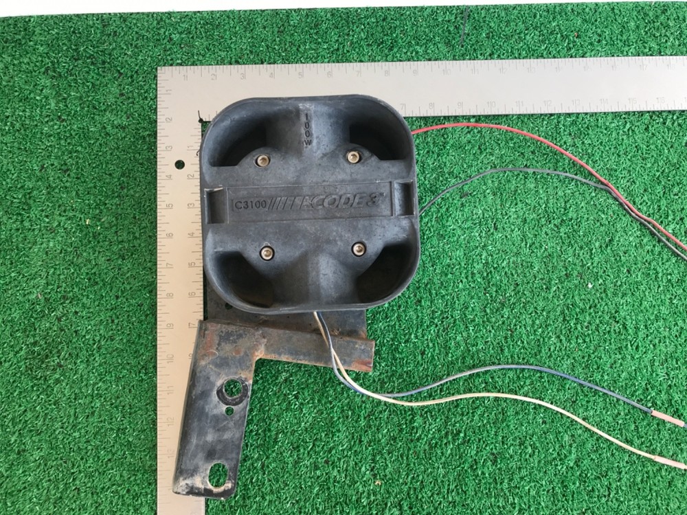 Code 3 C3100 100 Watt Siren Speaker only with Bracket  #9