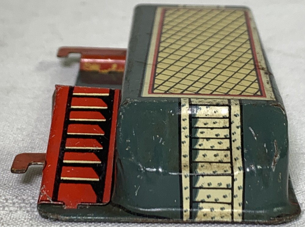 Tin Litho Train Platform