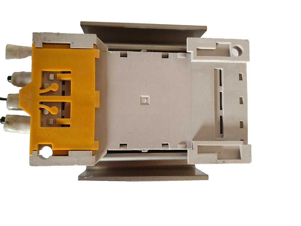 Omron G3JG Solid State Relay 208BL