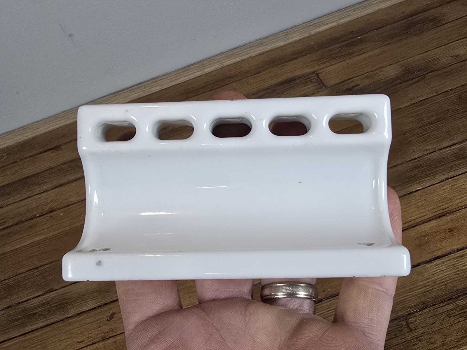 Antique Vintage Porcelain Wall Mount Bathroom Toothbrush/Paste Holder Farmhouse