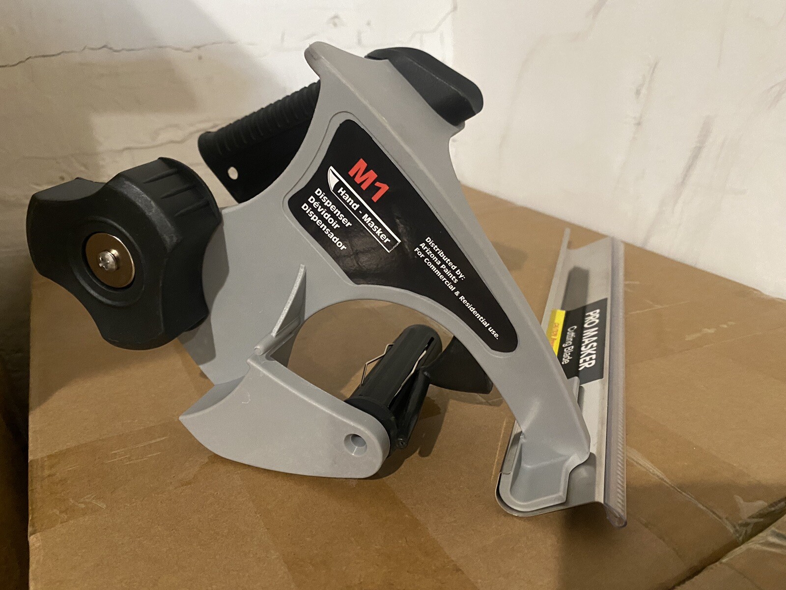 Hand-Masker Pro For Masking Film or Paper With Sharp Film Blade 12” NEW