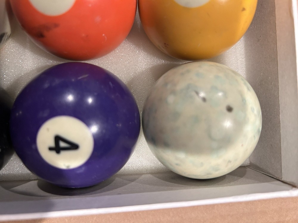Mizerak Billiards Ball Set. Used Complete Set