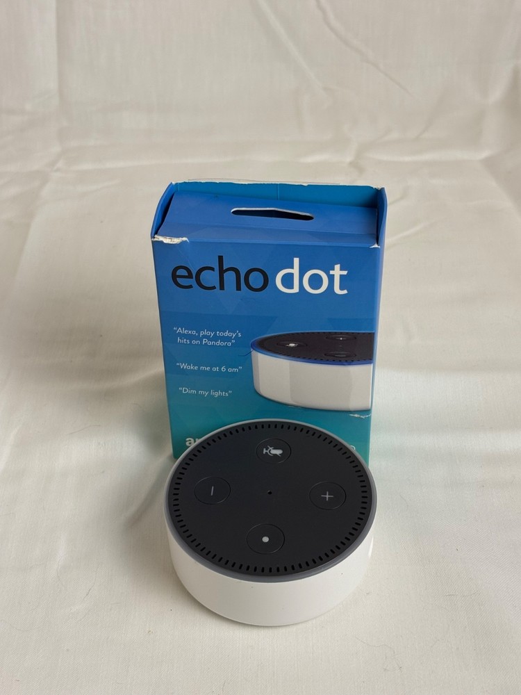 Amazon Echo Dot 2nd Generation Voice Control Speaker Smart Plug NEW Sealed Box