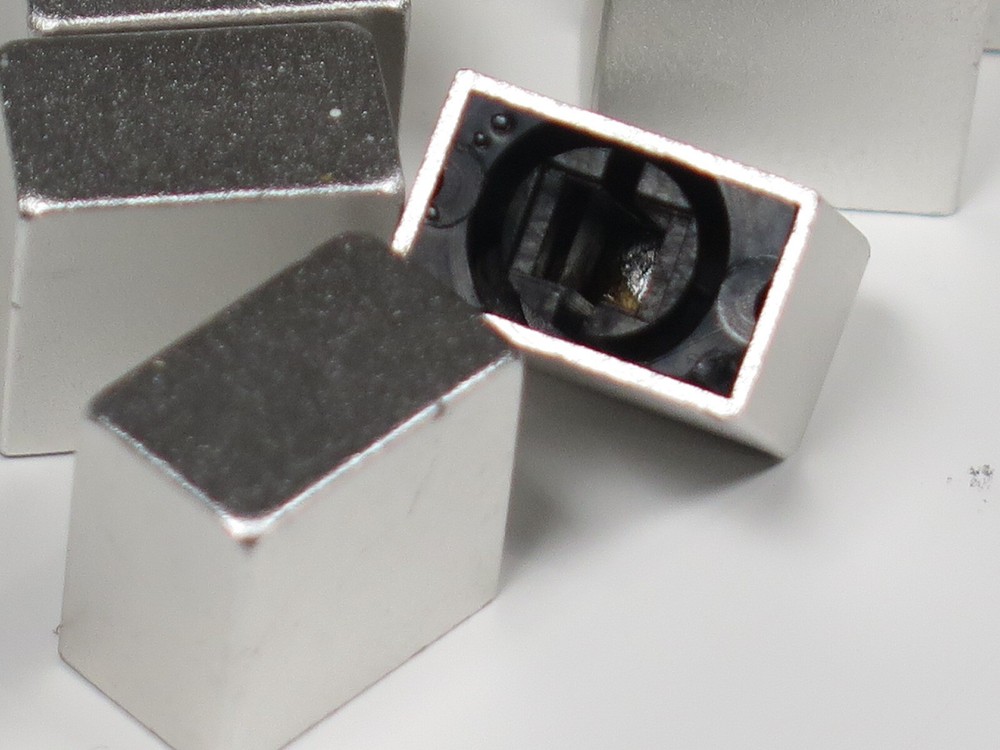 1 piece Marantz 4400 Push Button Square Knobs Short Version