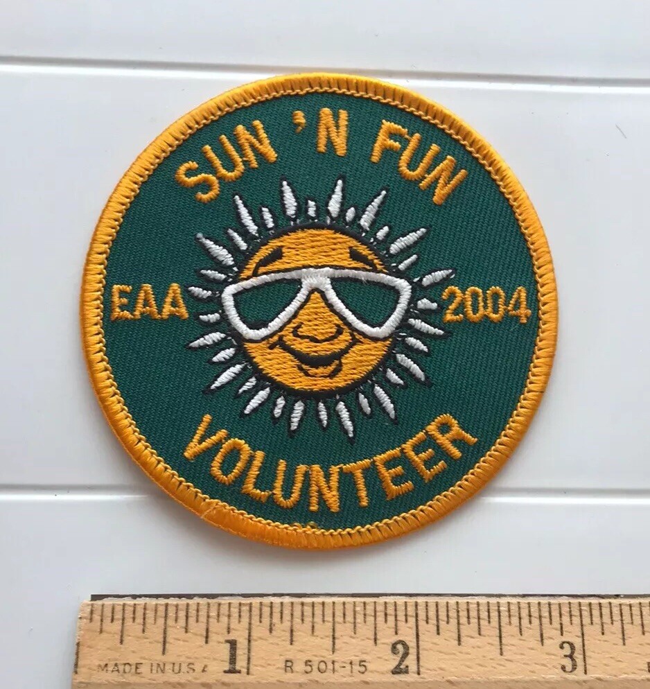 EAA Experimental Aviation Association Sun ‘n Fun 2004 Volunteer Round Patch