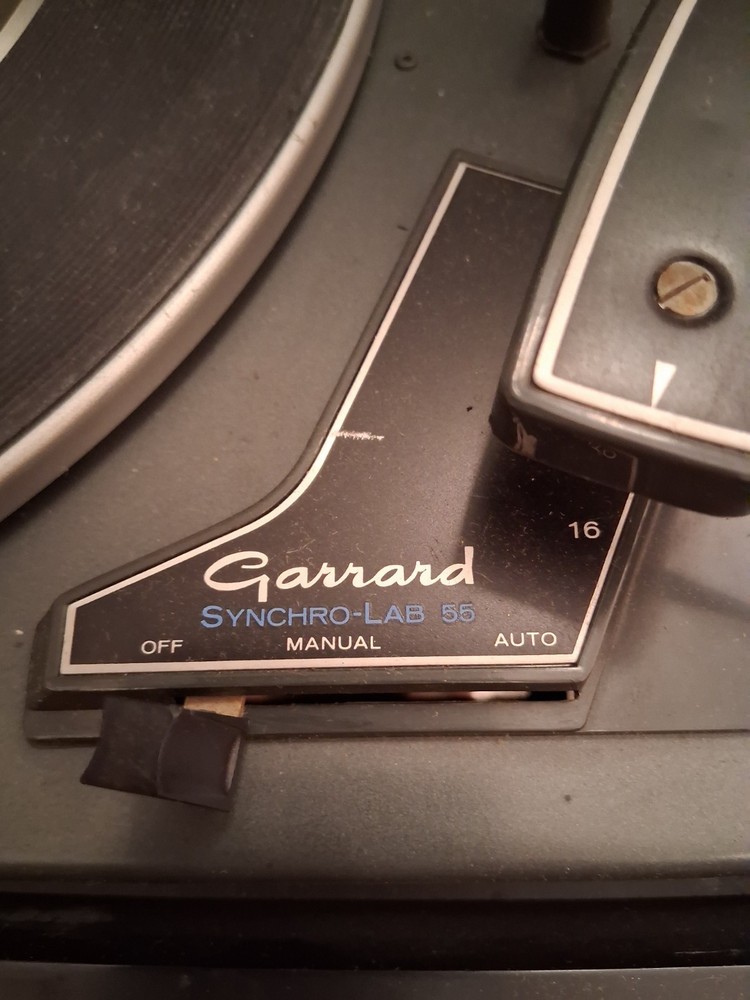GARRARD SYNCHRO LAB 95 TURNTABLE / RECORD PLAYER