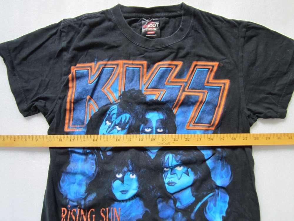 ORIGINAL VINTAGE 2006 KISS TOUR OF JAPAN OFFICIAL WOMEN’S 100% COTTON T-SHIRT