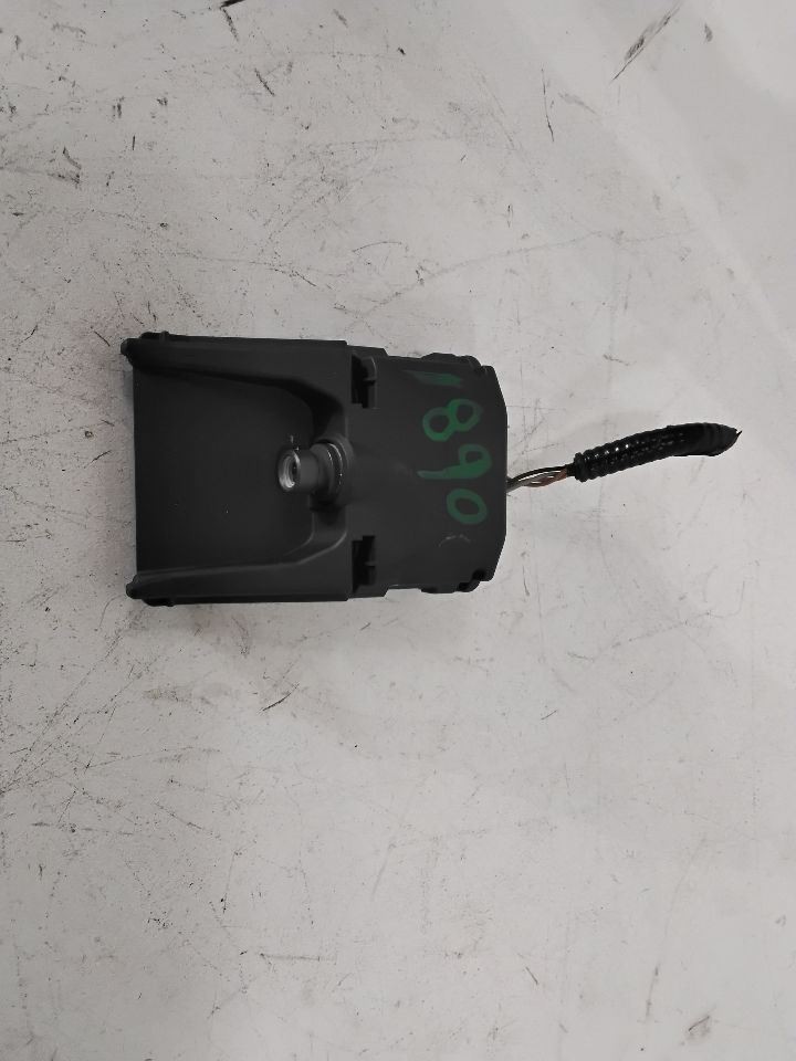 Camera/Projector Camera Front Windshield Mounted Fits 18-22 KICKS 130620