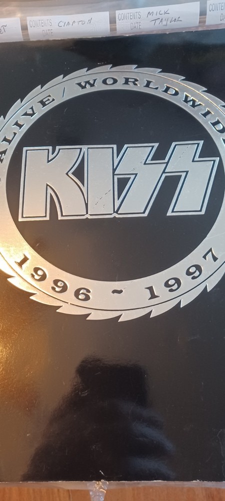 KISS ALIVE WORLDWIDE  TOUR 1996  WORLD TOUR PROGRAM VINTAGE