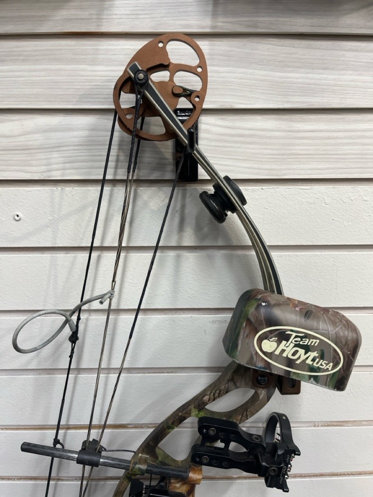 Hoyt SuperTec XT2000 Compound Bow (A1G012365)