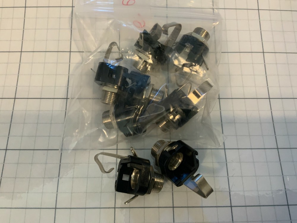 (9) 1/4" Open Frame Jack 274-312
